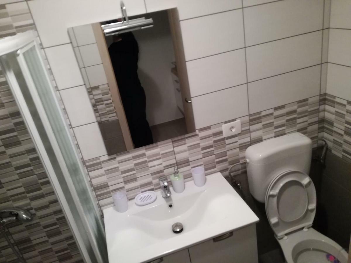 ApartIzola Esterno foto